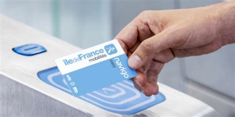 paris metro credit card